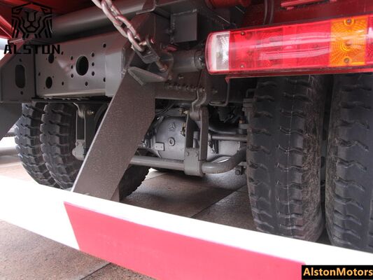 Nuevo Sinotruk Howo 6x4 camión de 300 CV a la venta en Angola