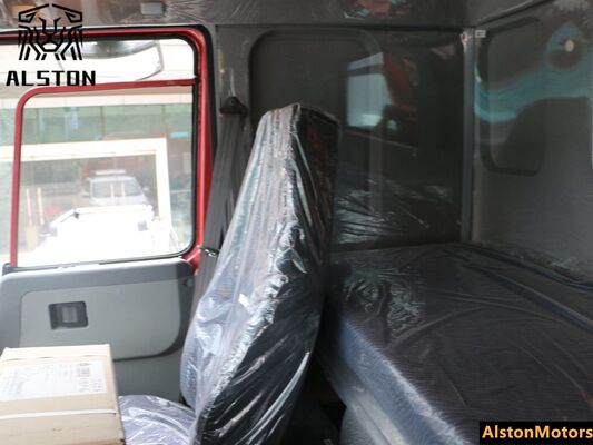 Nuevo HOWO 8x4 camión de descarga 380HP a la venta en Nigeria    8.2m camión de carga pesada